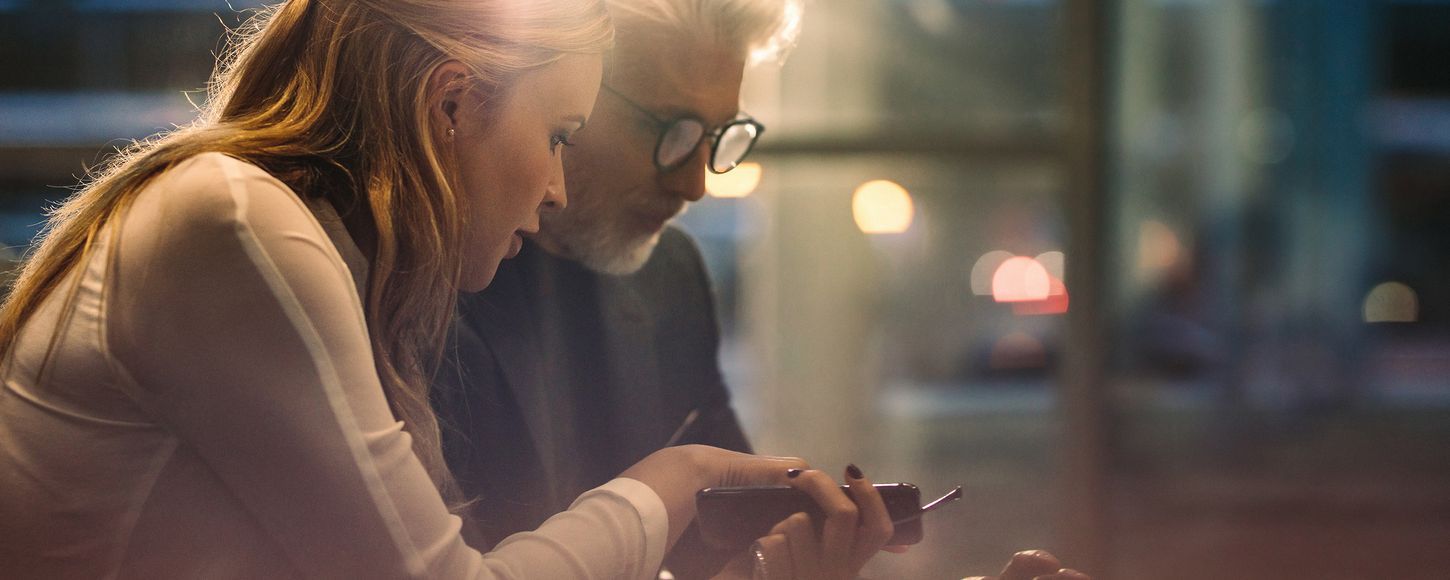 Finding a Yacht Charter Broker review